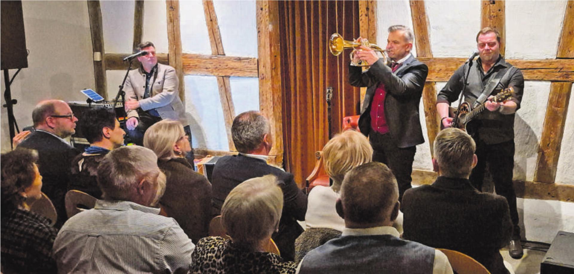 Charity-Konzerte mit Marc Pircher und Markus Wolfahrt - Das Bild wird blockiert. – Möglicherweise durch einen aktiven Adblocker.