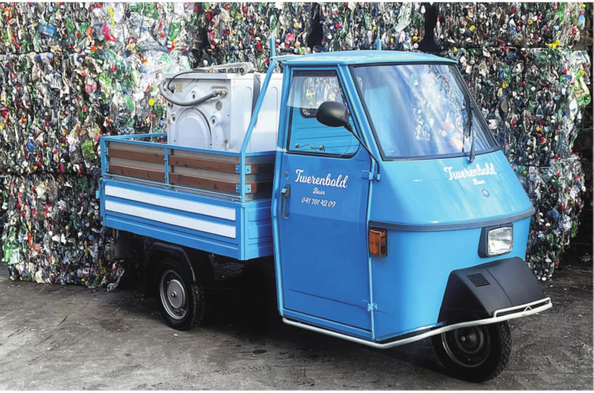 Tweribär und das kleine blaue Auto - Das Bild wird blockiert. – Möglicherweise durch einen aktiven Adblocker.