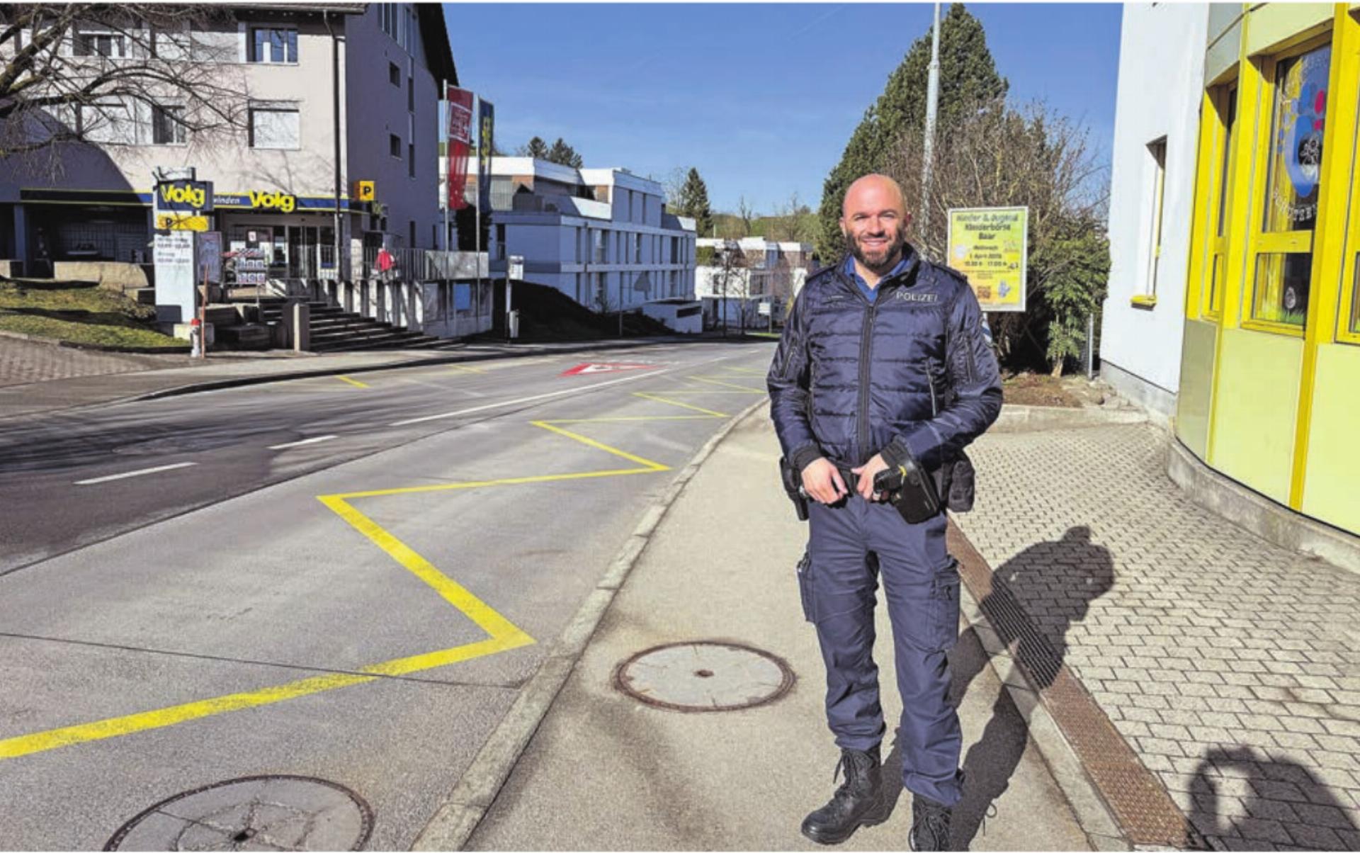 Ortspolizist setzt auf Nähe und Vertrauen - Das Bild wird blockiert. – Möglicherweise durch einen aktiven Adblocker.