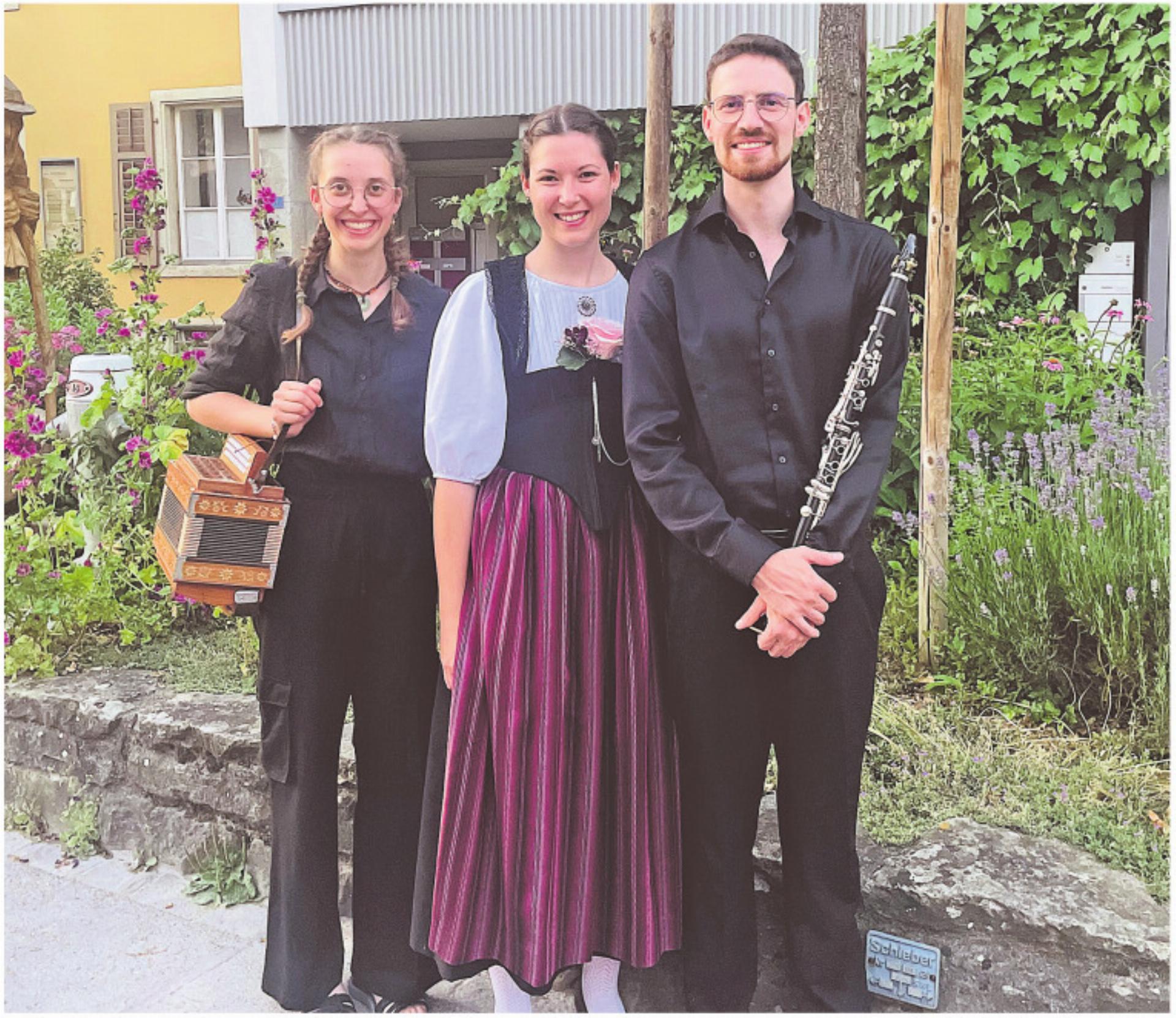 Ein Trio mit Schweizer Volksmusik in ihrer ganzen Vielfalt. Foto: zVg - Das Bild wird blockiert. – Möglicherweise durch einen aktiven Adblocker.