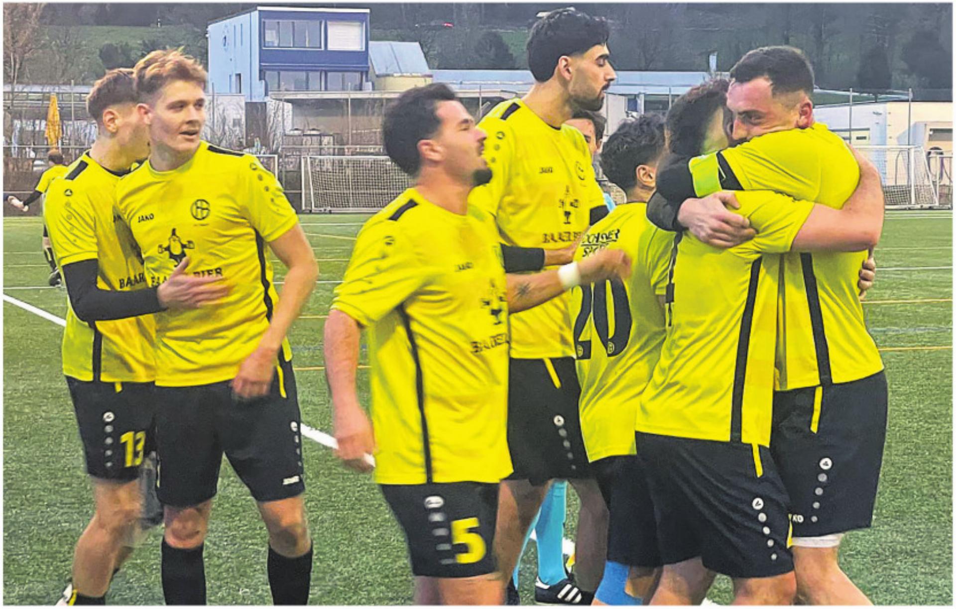 Grosse Freude bei den Baarern nach dem Spiel. Foto: zVg - Das Bild wird blockiert. – Möglicherweise durch einen aktiven Adblocker.