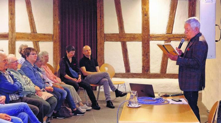 Veranstaltung vom Donschtig-Träff im Frühling 2024. Foto: Archiv Baarer Zytig
