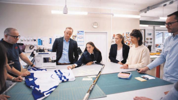 Der EVZ und ConSol starten eine langfristige Partnerschaft. Foto: zVg