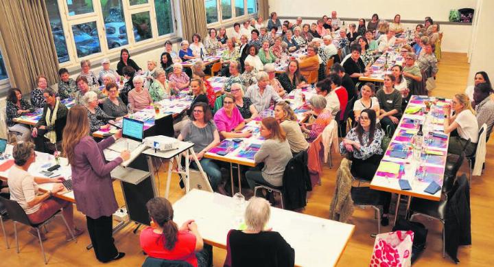 110 Mitglieder waren an der Generalversammlung der Frauengemeinschaft und der Gruppe Junger Familien. Foto: zVg