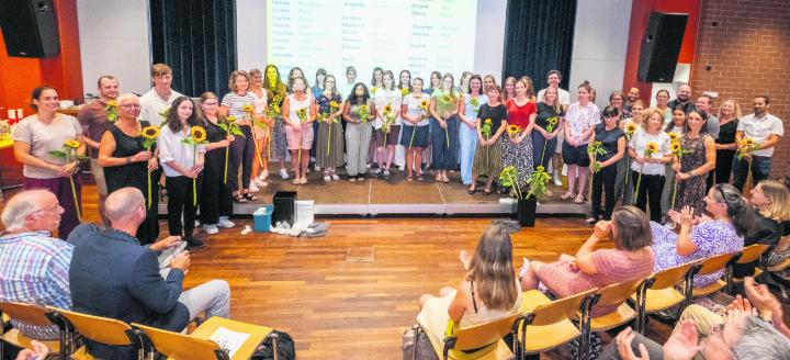 47 Lehrerinnen, Lehrer und Fachpersonen arbeiten neu in Baar. Foto: zVg