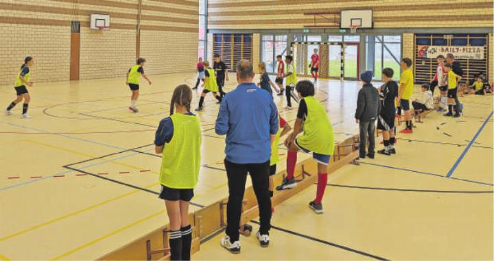Stimmungsvolles Hallenturnier in der Waldmannhalle. Foto: zVg
