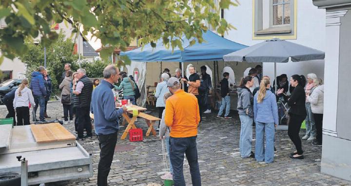 Gemütliches Beisammensein in Allenwinden. Foto: zVg