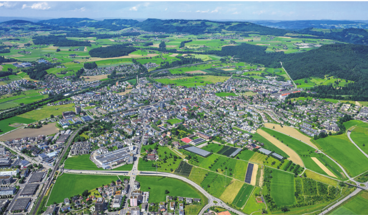 Die Würfel für die städtebauliche Weiterentwicklung der Gemeinde Baar sind gefallen. Foto: Andreas Busslinger