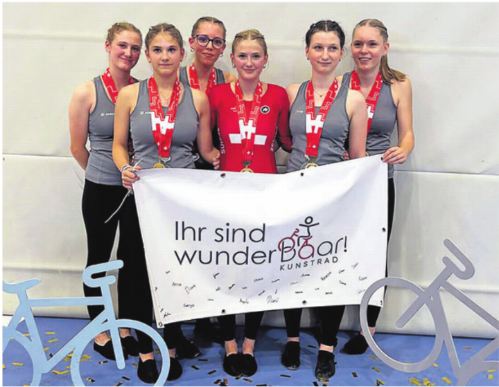 Vivienne Kümin, Eileen Kümin, Jana Grüter, Melina Kümin, Jael Wagner, Jana Odermatt (von links). Foto: Mirina Hotz