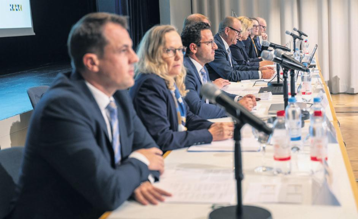 Der Gemeinderat durfte an der Gemeindeversammlung vom 10. September 322 Stimmberechtigte begrüssen. Foto: zVg