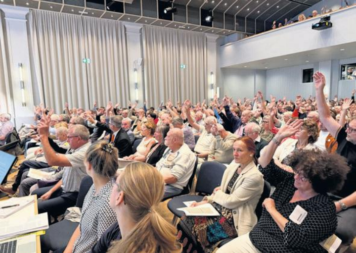 An der Gemeindeversammlung vom 10. September stimmten die Baarer allen Gemeinderatsgeschäften zu. Fotos: mam