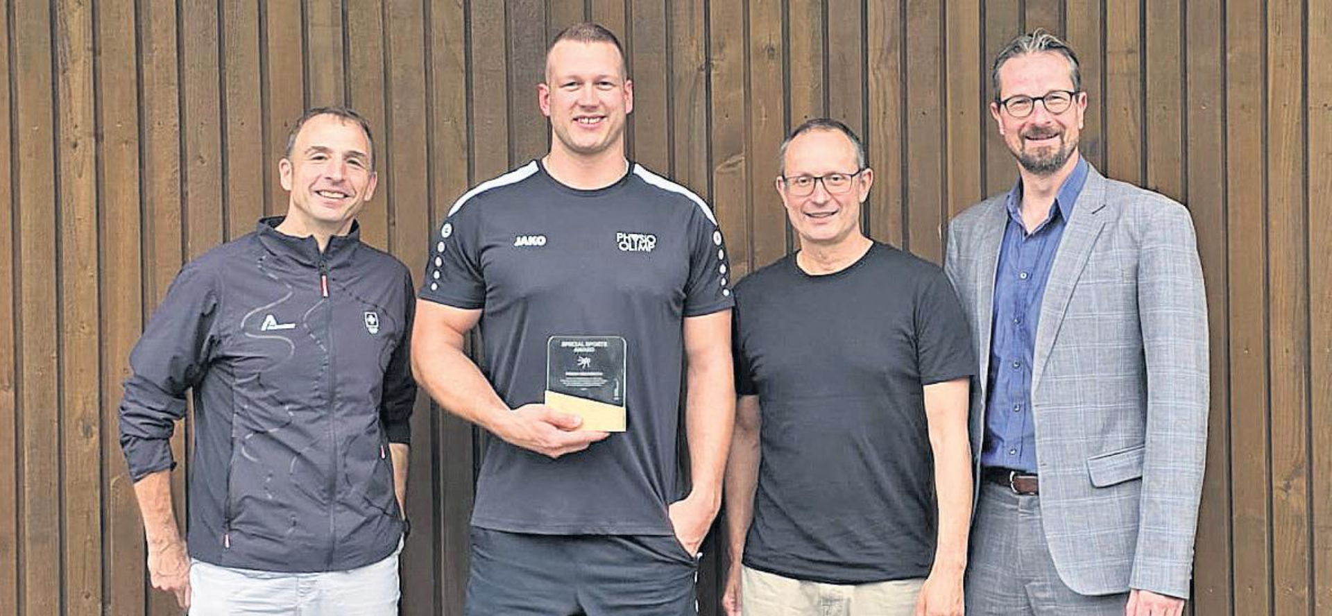 Silvan Frik, Pirmin Reichmuth, Adrian Andermatt, Urs Raschle (von links). Foto: zVg - Das Bild wird blockiert. – Möglicherweise durch einen aktiven Adblocker.